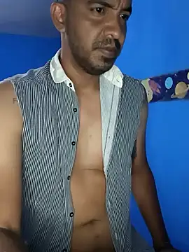 Snapshot of loboalexxx chatting on November 2025 05:56:02 PM loboalexxx online show from November 2025 05:56:02 PM