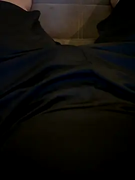 Chiludove online show from January 2026 12:25:01 AM