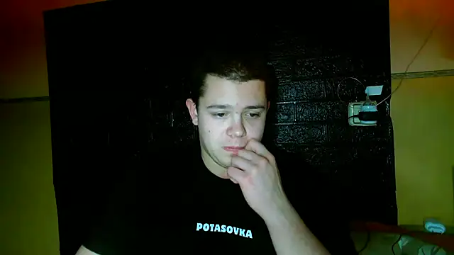 Snapshot of CuteButNaughty_ chatting on January 2026 08:10:02 PM CuteButNaughty online show from January 2026 08:10:02 PM