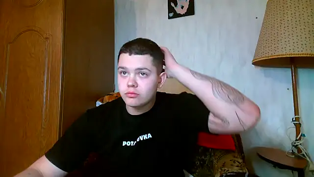 Snapshot of CuteButNaughty_ chatting on February 2026 03:45:01 PM CuteButNaughty online show from February 2026 03:45:01 PM