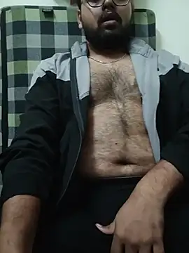 MrToxxic online show from November 2025 05:45:02 PM