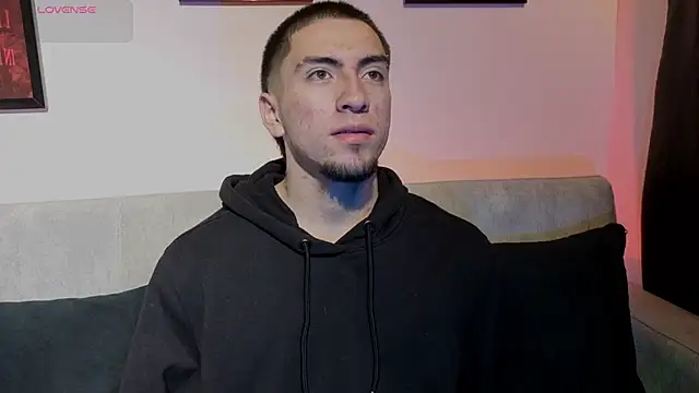 AresMassimoX online show from December 2025 03:03:01 AM