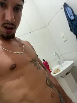 Snapshot of mortare27 chatting on March 2026 01:24:02 AM mortare27 online show from March 2026 01:24:02 AM