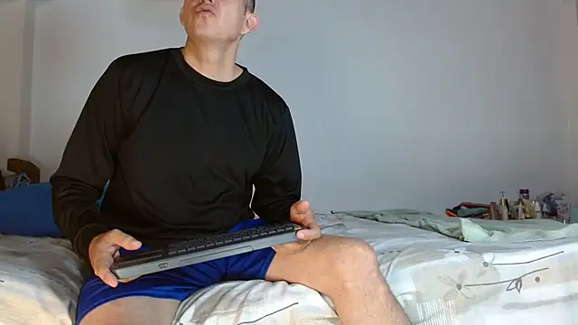 Naty wet 18 online show from December 2025 08:57:02 PM