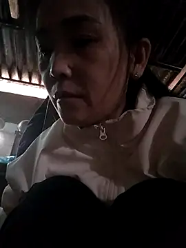 Feeling-hot online show from December 2025 03:46:02 AM