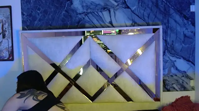 tael novacs online show from December 2025 04:19:01 AM