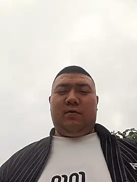 Snapshot of KAIKAI-888 chatting on November 2025 06:02:02 AM KAIKAI-888 online show from November 2025 06:02:02 AM