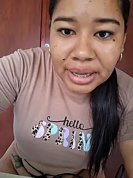 Snapshot of Sarahy- chatting on February 2026 12:08:02 PM Sarahy- online show from February 2026 12:08:02 PM