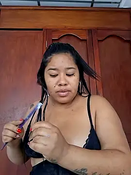 Snapshot of Sarahy- chatting on February 2026 02:14:01 PM Sarahy- online show from February 2026 02:14:01 PM