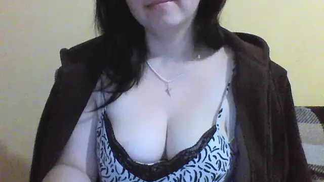 Vitalina282128 online show from February 2026 10:19:01 PM