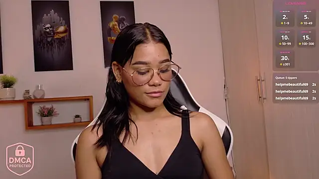 Luna sofia 1110 online show from November 2025 01:04:01 AM