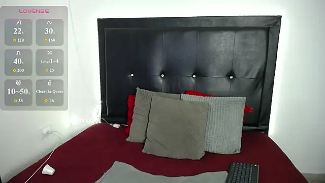 Snapshot of perla_stone_20 chatting on May 2026 12:08:02 AM perla stone 20 online show from May 2026 12:08:02 AM