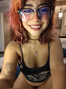 Snapshot of Sarah_Lark- chatting on June 2026 12:11:01 AM Sarah Lark- online show from June 2026 12:11:01 AM