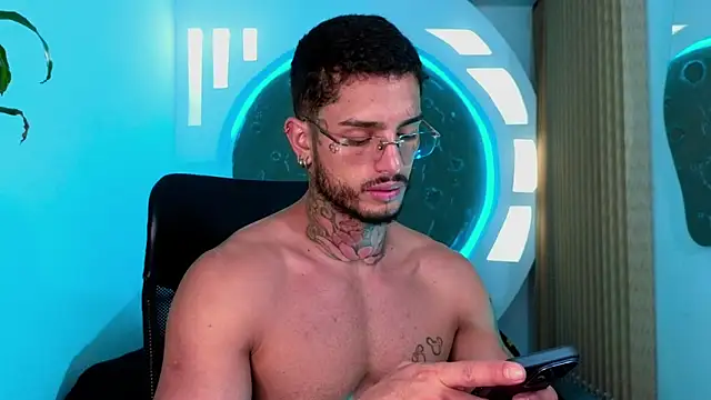 Alanrodgers online show from December 2025 04:32:01 AM