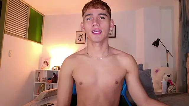 estebanperez 26 online show from March 2026 10:41:01 AM