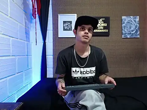 wild duo777 online show from November 2025 07:05:02 PM