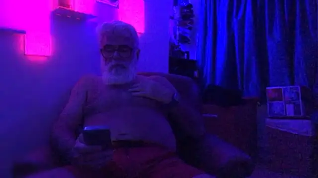 Snapshot of LeatherSdaddy chatting on April 2026 08:36:02 AM LeatherSdaddy online show from April 2026 08:36:02 AM