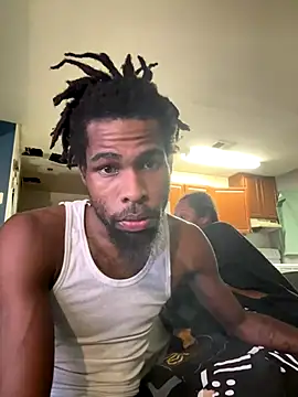 Snapshot of wearefreaks08 chatting on November 2025 03:17:01 AM wearefreaks08 online show from November 2025 03:17:01 AM