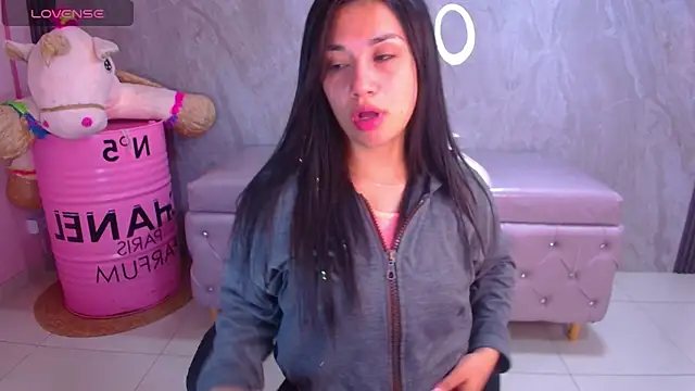 Violetta jhonson a online show from December 2025 03:56:02 AM