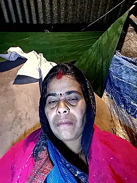 Neetujk online show from December 2025 07:32:01 PM