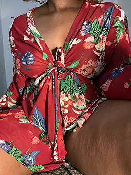 Snapshot of MaskedMuseXXX chatting on July 2026 09:43:01 PM MaskedMuseXXX online show from July 2026 09:43:01 PM