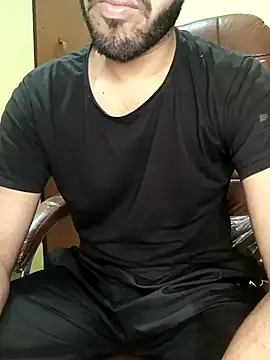 hotyyyyjonny online show from April 2026 03:27:02 AM