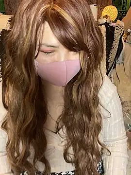 Snapshot of oxLILxMELOxo chatting on November 2025 01:04:02 PM oxLILxMELOxo online show from November 2025 01:04:02 PM