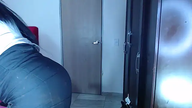 katecute88 online show from February 2025 11:53:01 AM