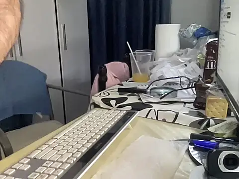 coach-karl online show from November 2025 12:06:02 PM