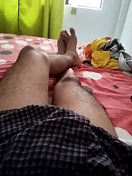 Chris    Col online show from November 2025 04:29:01 PM