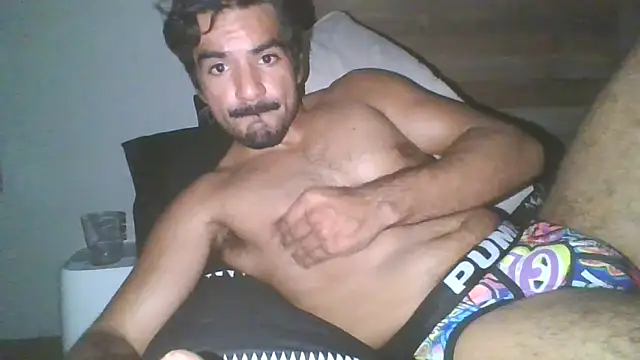 piggylatino online show from November 2025 10:04:02 AM