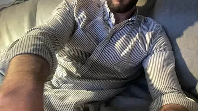 Pmendes98 online show from February 2026 06:45:01 PM