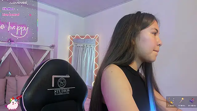 ISABELA TAY online show from December 2025 11:41:01 AM