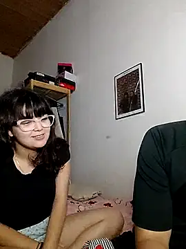 dulce pareja online show from November 2025 03:38:01 AM