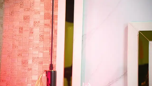 Caroline palmerr online show from February 2026 07:15:02 PM