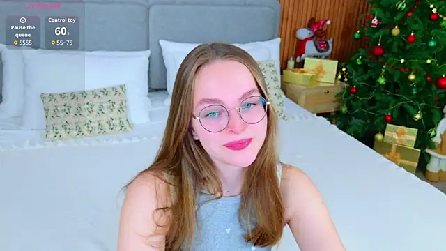 MadisonSmitt online show from January 2026 05:13:01 AM