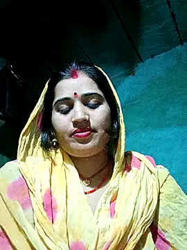 Snapshot of Hot_kamla chatting on February 2026 07:10:01 PM Hot kamla online show from February 2026 07:10:01 PM