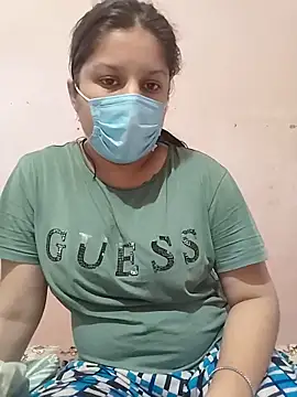 Snapshot of Cute_hotzara chatting on May 2026 08:43:02 AM Cute hotzara online show from May 2026 08:43:02 AM