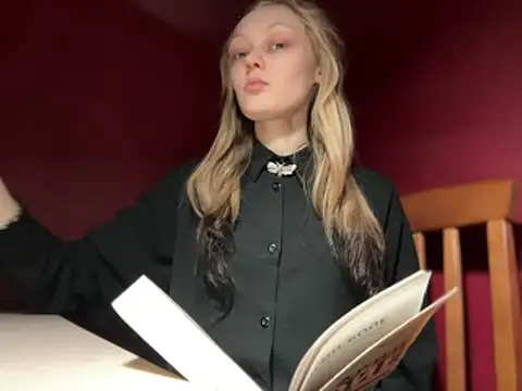 moonlight fiend online show from December 2025 11:18:01 AM