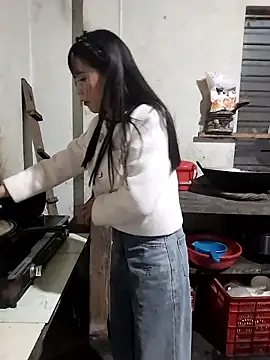 gugu0022 online show from February 2026 10:55:02 AM