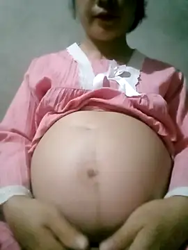 Snapshot of Micky_baby chatting on May 2026 06:30:01 AM Micky baby online show from May 2026 06:30:01 AM