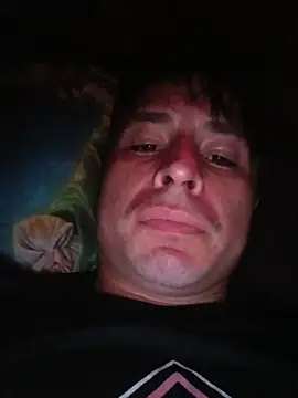 Snapshot of Al3vr chatting on June 2026 05:28:02 PM Al3vr online show from June 2026 05:28:02 PM