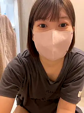 Snapshot of yun_cute chatting on November 2025 01:43:01 PM yun cute online show from November 2025 01:43:01 PM