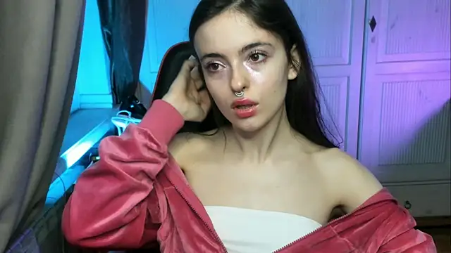 Snapshot of Lana__Soft chatting on December 2025 04:46:02 PM Lana Soft online show from December 2025 04:46:02 PM