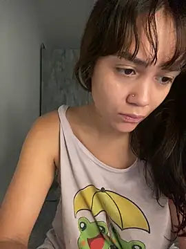 Snapshot of carolsapequinha chatting on May 2026 02:56:02 PM carolsapequinha online show from May 2026 02:56:02 PM