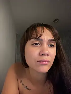 Snapshot of carolsapequinha chatting on May 2026 04:31:01 AM carolsapequinha online show from May 2026 04:31:01 AM