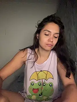 Snapshot of carolsapequinha chatting on June 2026 11:31:01 AM carolsapequinha online show from June 2026 11:31:01 AM