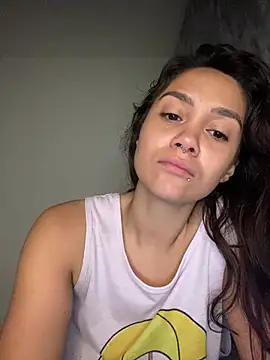 Snapshot of carolsapequinha chatting on June 2026 10:21:01 AM carolsapequinha online show from June 2026 10:21:01 AM