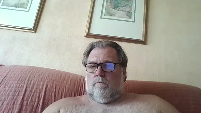 Snapshot of Joshc405 chatting on June 2026 04:37:02 PM Joshc405 online show from June 2026 04:37:02 PM