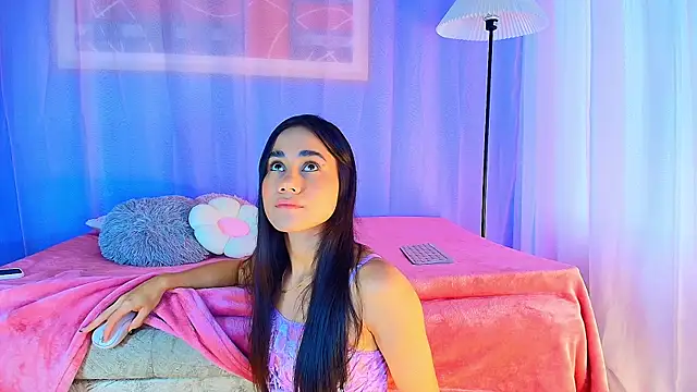 Snapshot of lizzy_kane chatting on June 2026 08:14:02 PM lizzy kane online show from June 2026 08:14:02 PM